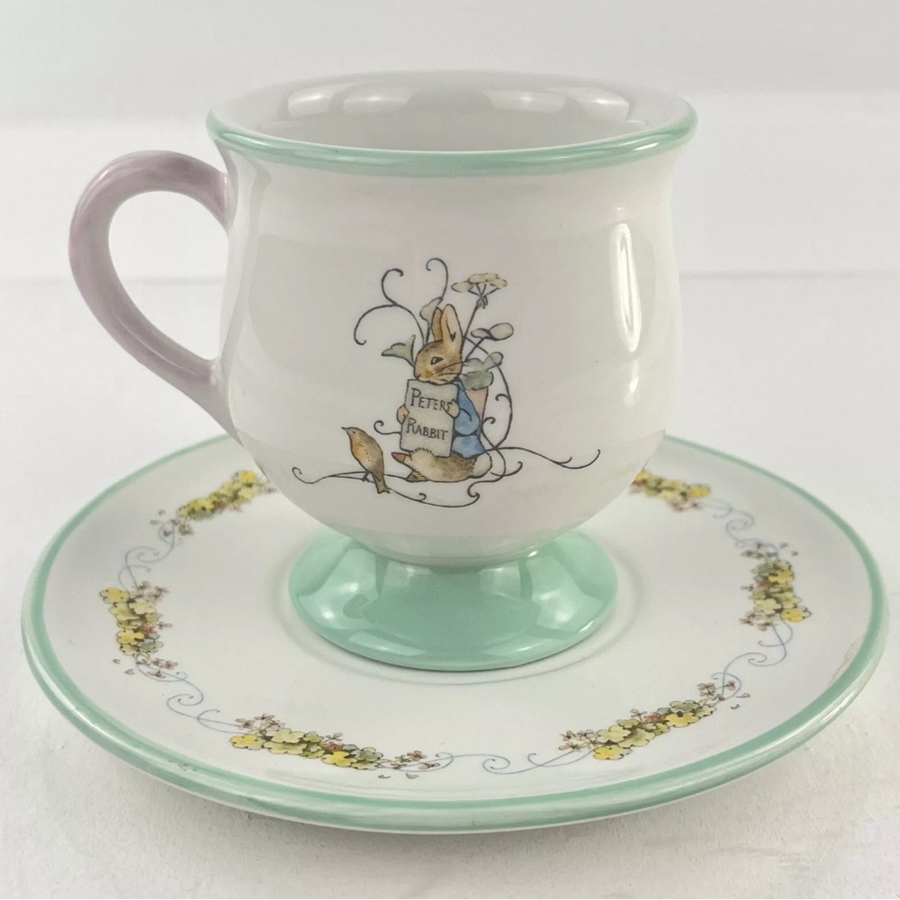Teleflora Beatrix Potter Ceramic Footed Tea Cup & Saucer 2002 Peter Rabbit
